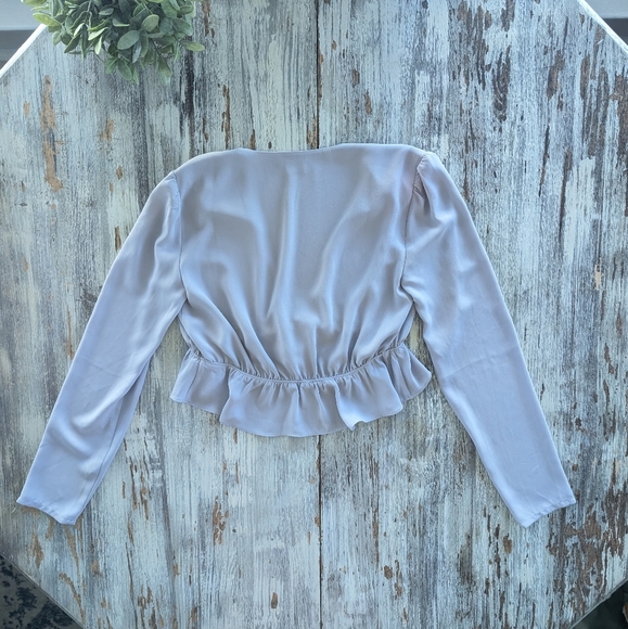 Aritzia Sunday Best Front Tie Blouse Lilac Grey Women's XS - Picture 6 of 6